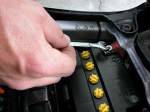 Manipuler une batterie de moto