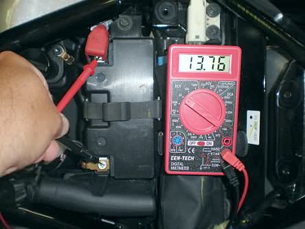 Tester un circuit de charge de moto