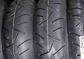 choisir ses pneux de moto