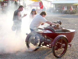fume chappement moto